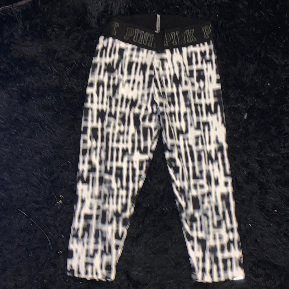 Black and white leggings